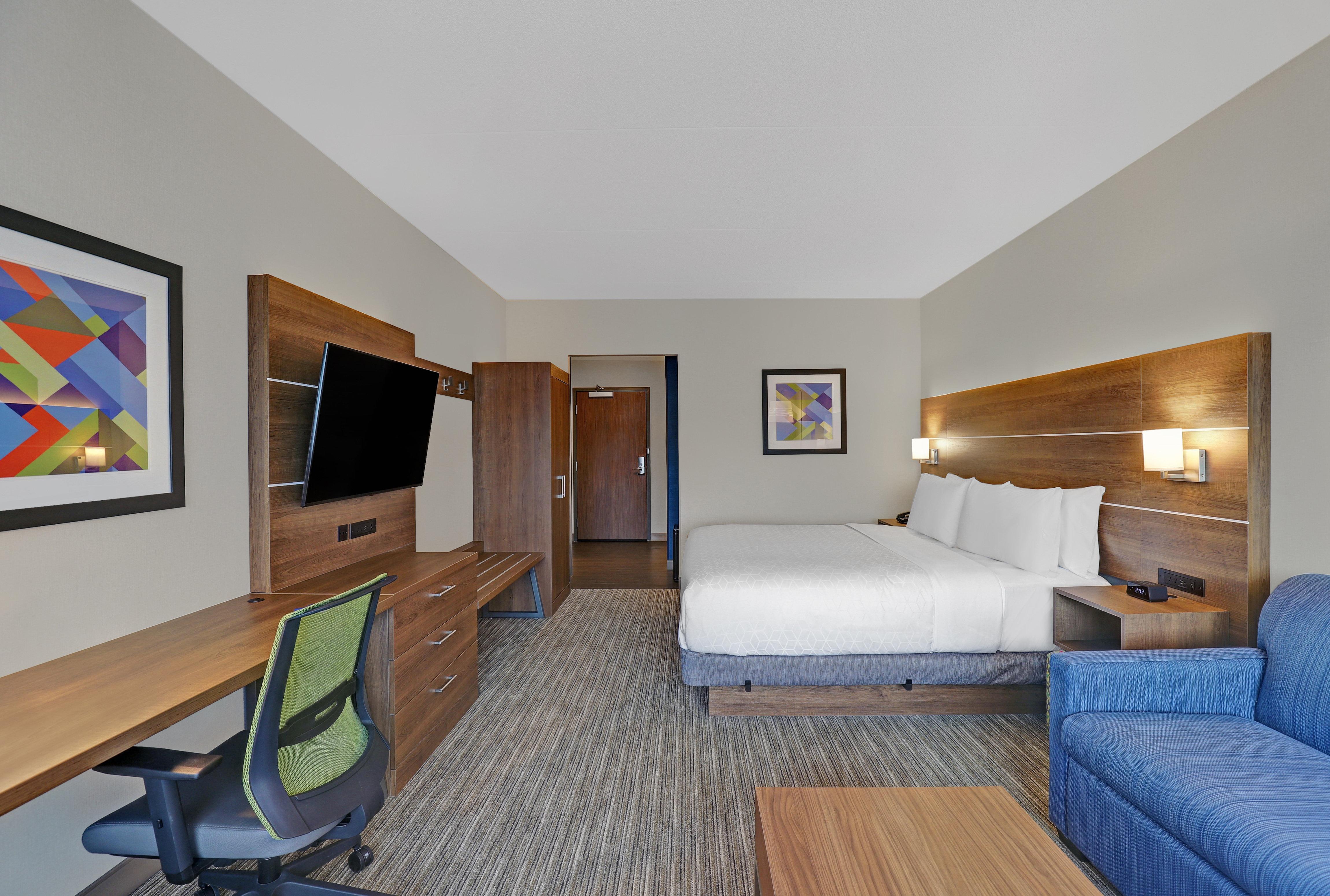 Holiday Inn Express - Kingston West By Ihg Экстерьер фото